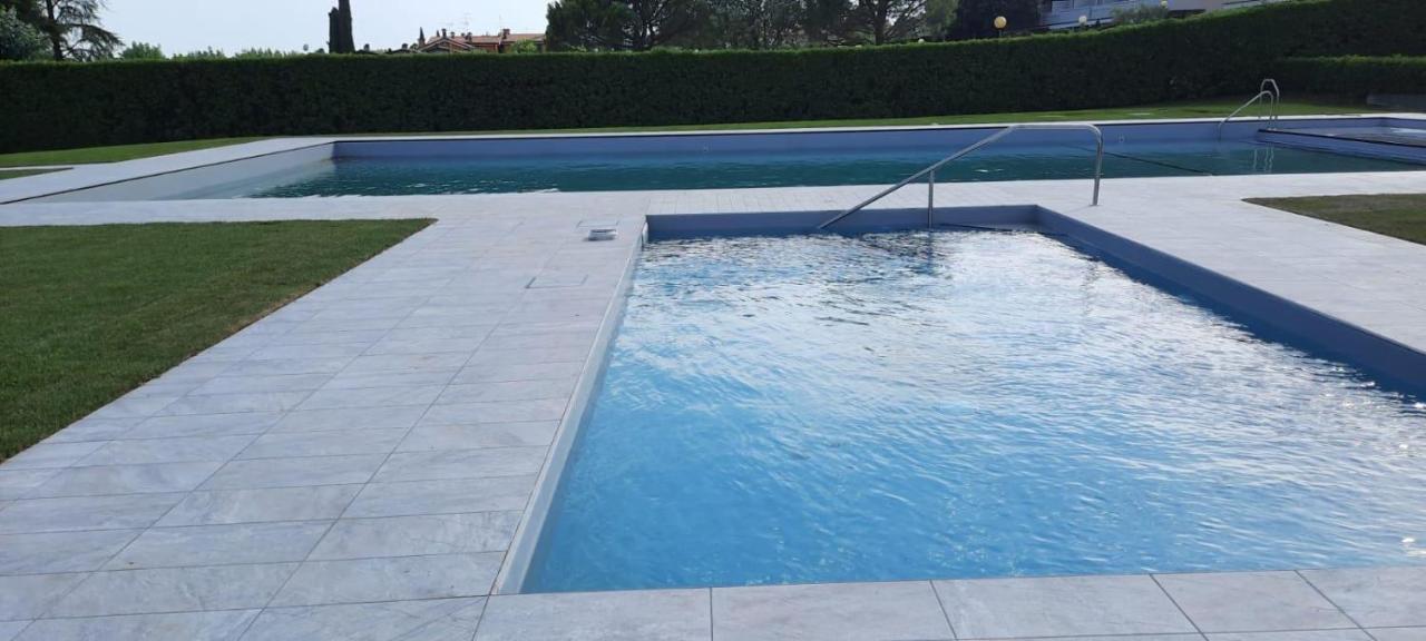 Villa Al Porto Moniga del Garda Buitenkant foto